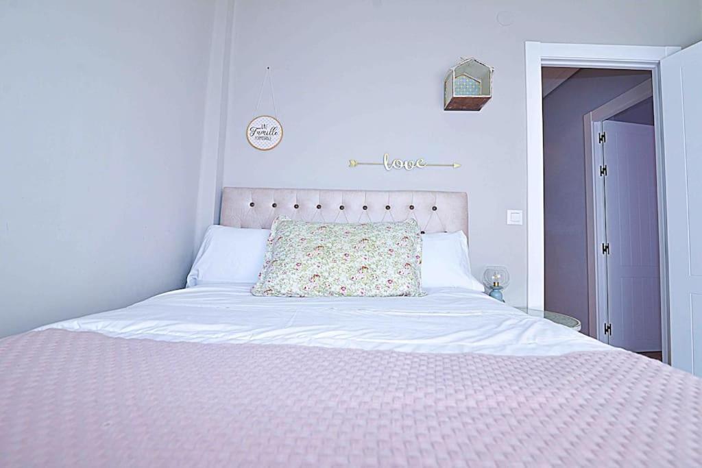Apartamento Con Encanto "Las Raices" Santander Exteriör bild
